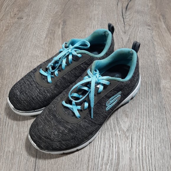 Sketchers Air-Cooled Memory Foam Size 7 - Picture 2 of 15